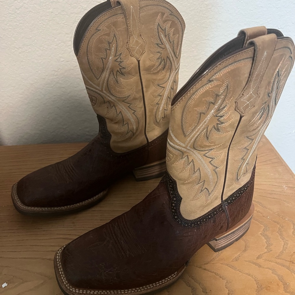 Ariat Brown and Tan Cowboy Boots